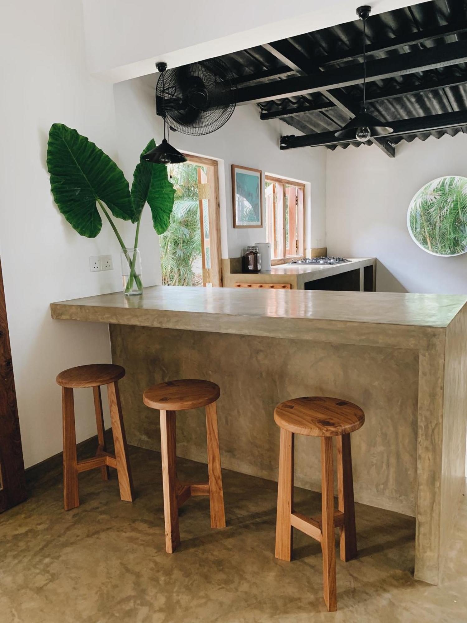 Ceylon Sliders Hotel Weligama Room photo